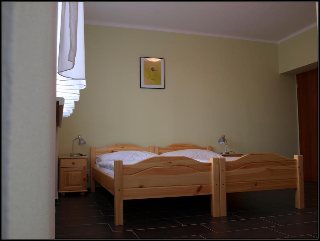 Penzion U Dvou Lip Drnholec Cameră foto